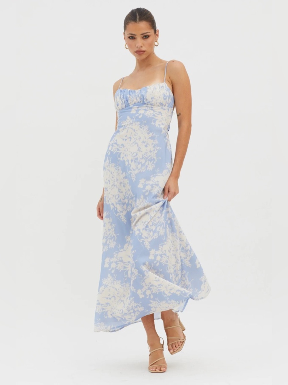 SAINTS & SECRETS Nerida Twist Back Midi Milkmaid Dress Floral Blue Large
